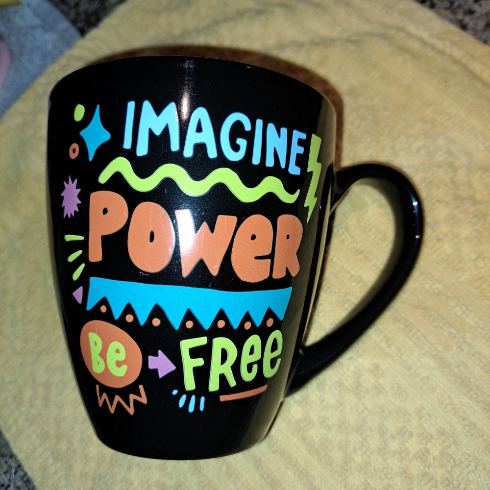 Coffee cup - Picture 2 of 5